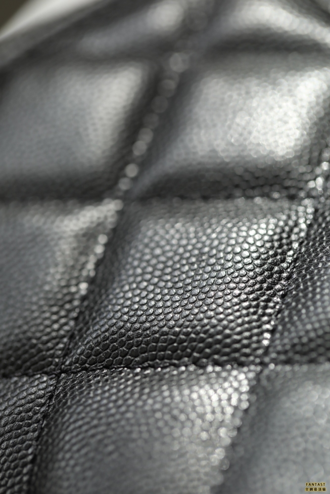 Chanel 22K秋冬 手柄口蓋包/郵差包 黑色