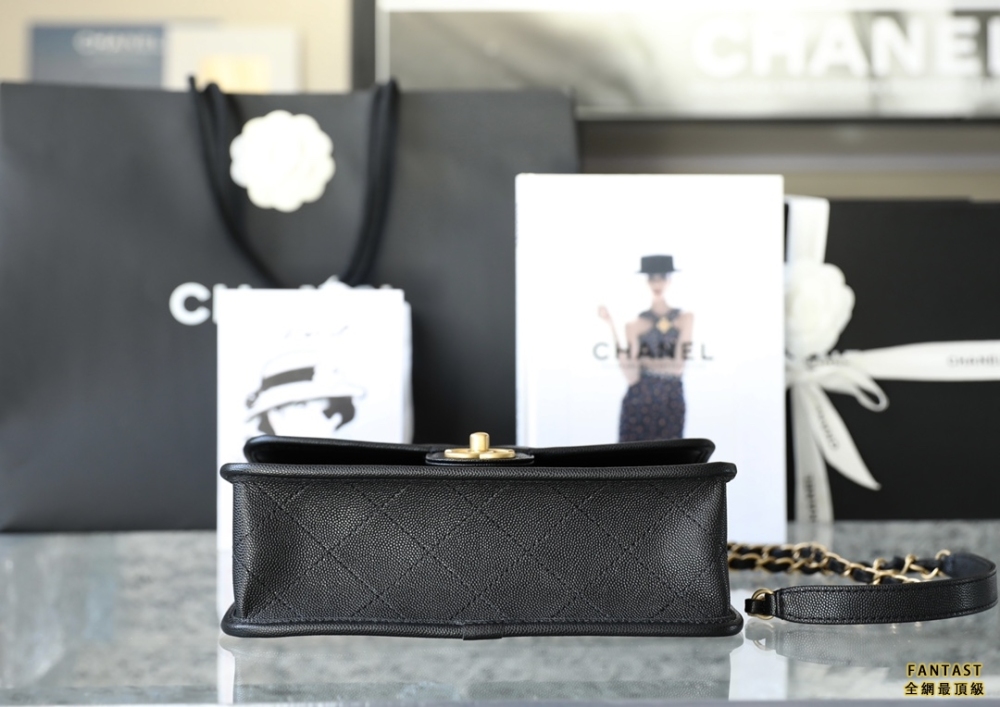 Chanel 22k秋冬系列 手柄口蓋包/郵差包 大號 黑色