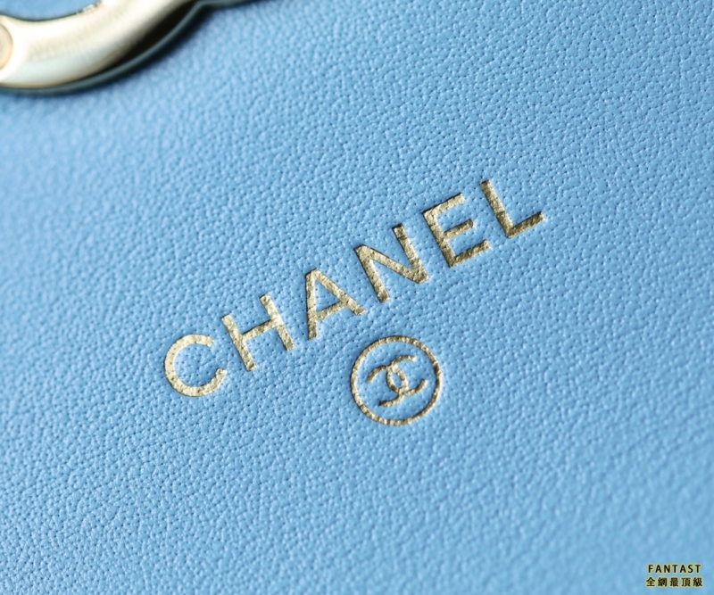 琺瑯手柄mini鏈條包 Chanel 22s春夏｜淺藍色