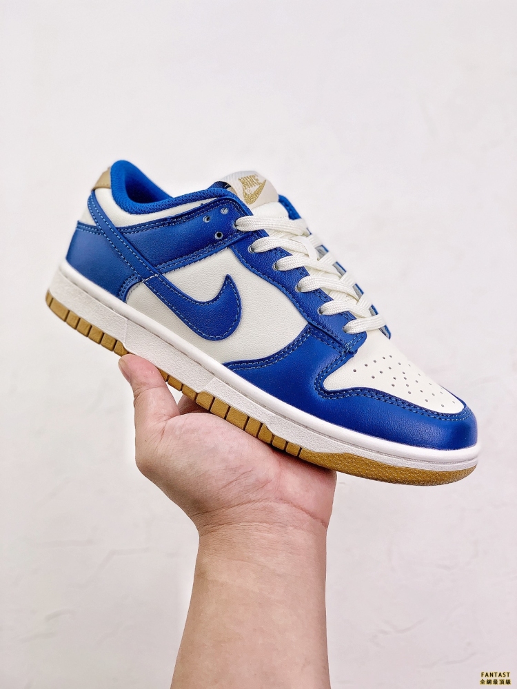​​​​​​​NIKE DUNK SB LOW 藍白金