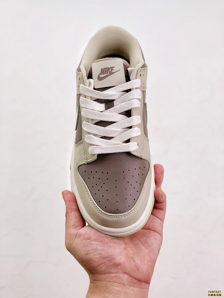 NIKE DUNK SB LOW 淺白棕
