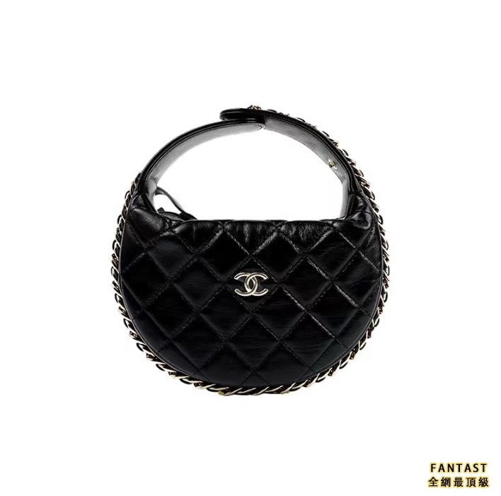 CHANEL 香奈兒 23C早春系列 呼啦圈手拿包 月牙包 金扣 羊皮 手提包 女款 黑色