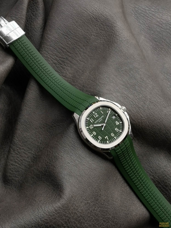 (市場最新最真版本)3K推薦：百達翡麗AQUANAUT系列5168G-010腕表，精鋼表殼搭配綠色天然橡膠表帶，卡其綠色表盤，324型一體機，42.2毫米。