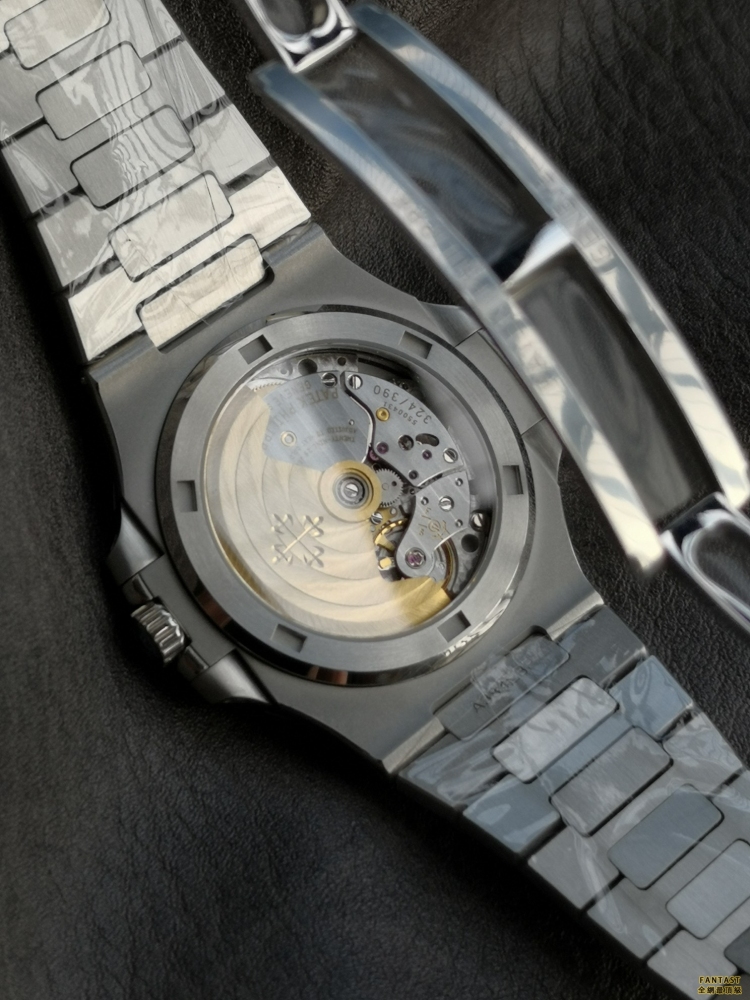 (市場最新最真版本)3K廠推薦：百達翡麗運動優雅系列5711/1A 010腕表(鸚鵡螺)，精鋼表鏈表殼，深藍色表盤，324型一體機，40毫米