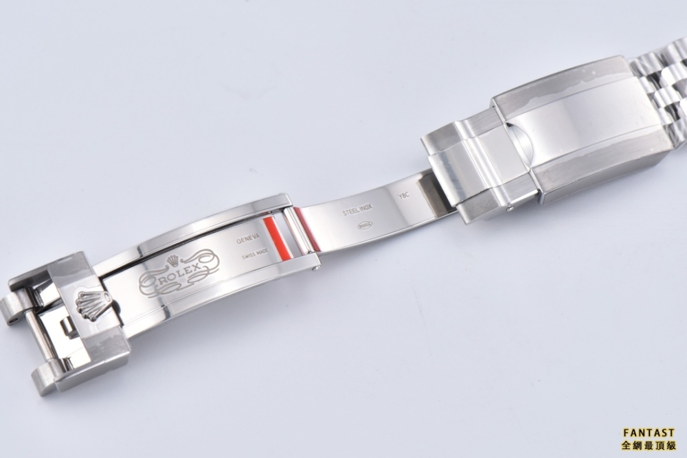 (市場最新最真版本)c廠3285 72小時 GMT機芯來了！126710