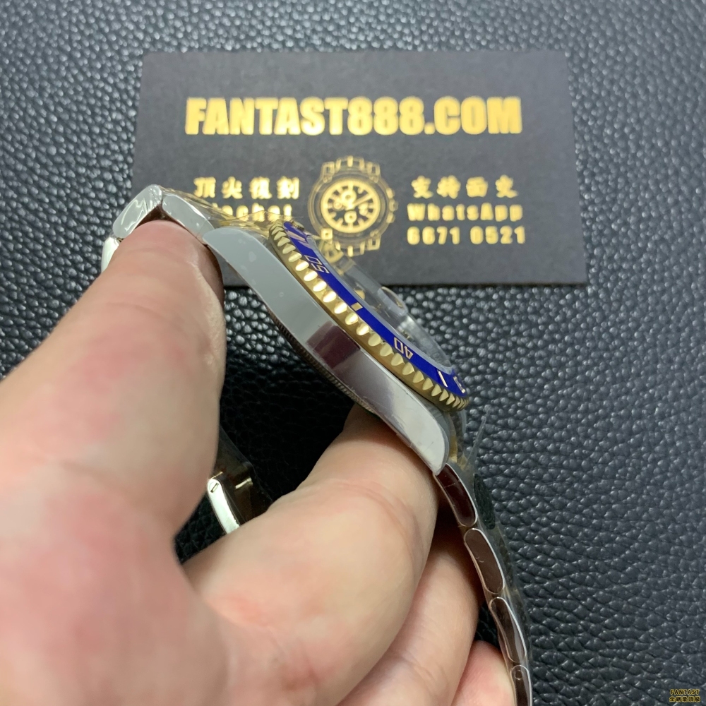 香港高仿勞力士Submariner 間金藍圈水鬼40MM，丹東3135機芯，Clean廠製造。116613