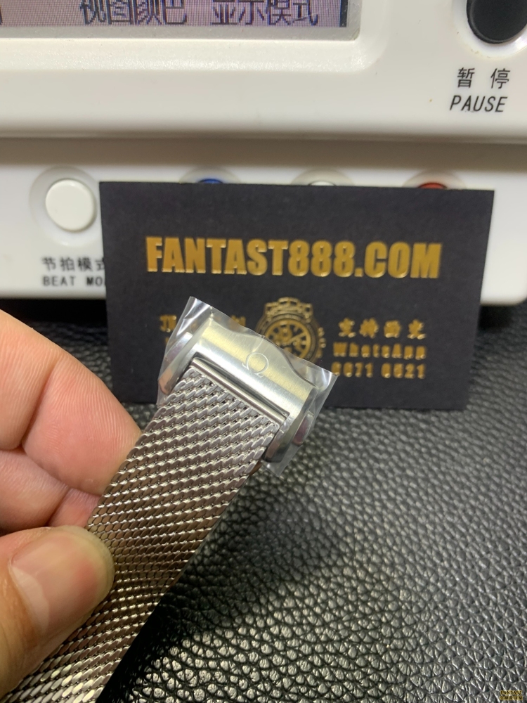 香港高仿手錶VS廠歐米茄海馬300無瑕赴死007藍面「8806機芯」