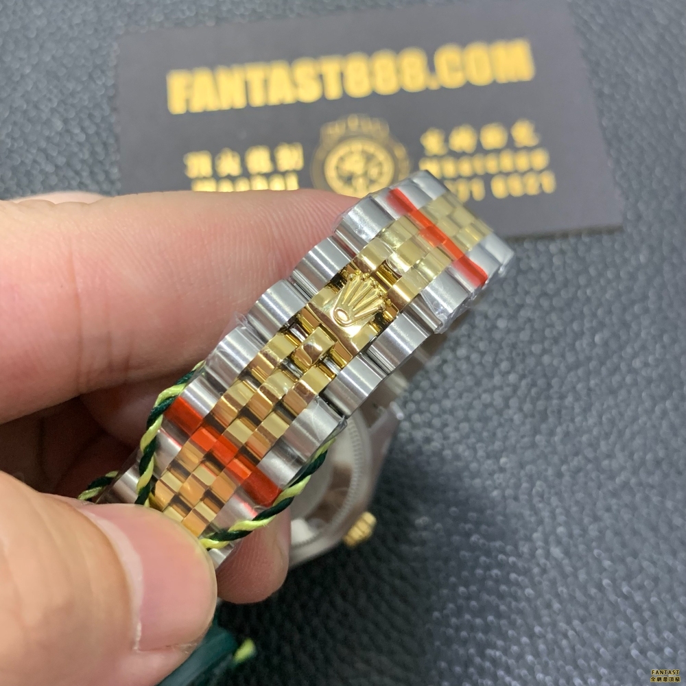 TW廠勞力士女士日曆型腕錶 31mm 18K黃金與鋼材錶身，香檳色鑽石錶盤及鑽石錶圈278383RBR