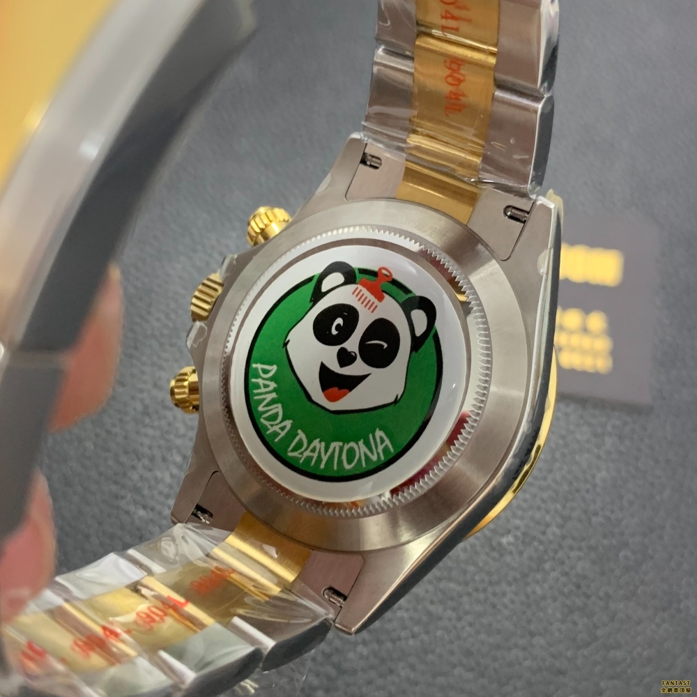 "BT廠116503款金鉆釘雲黑面地通拿腕錶，搭載4130機芯"