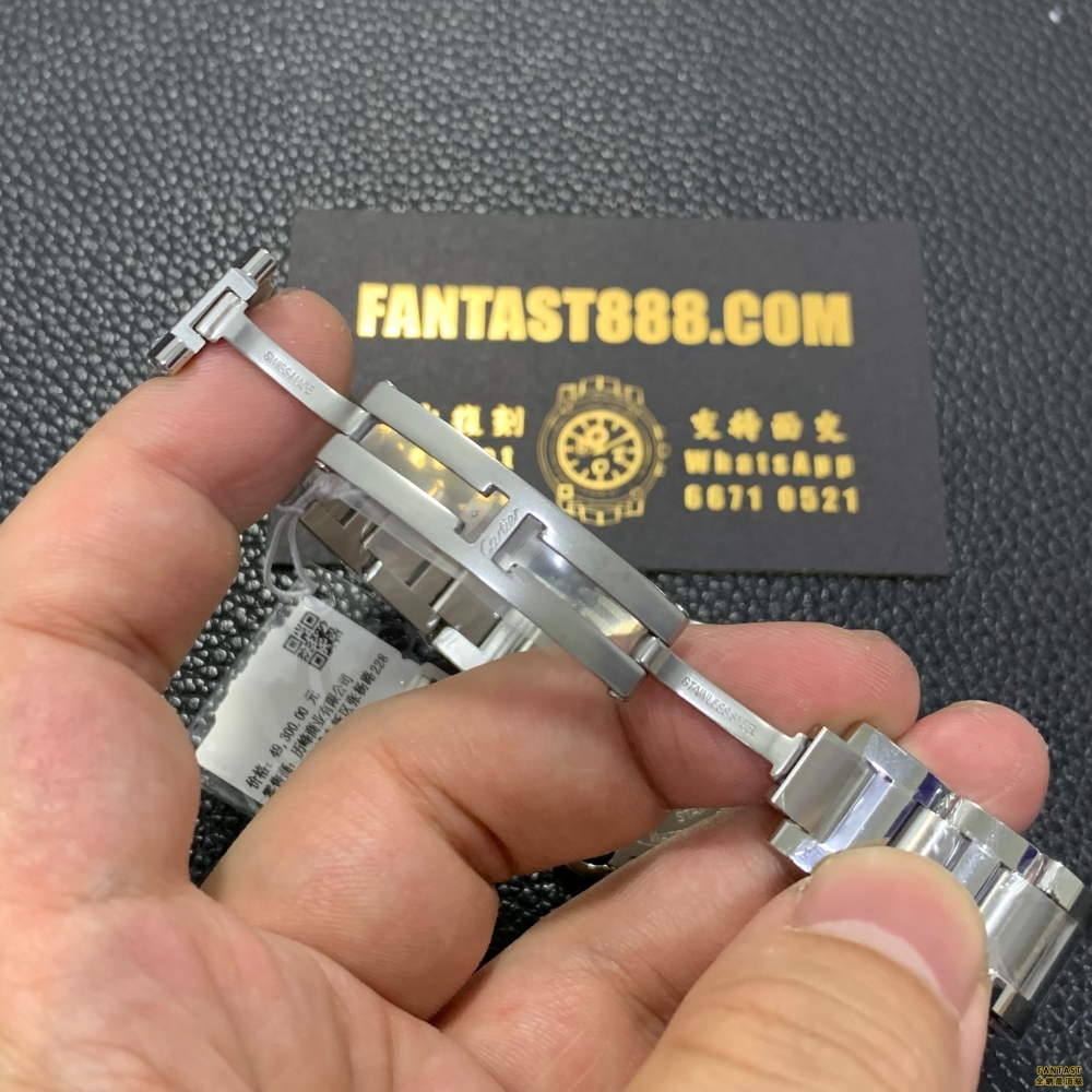 "卡地亞藍氣球36MM系列高仿手錶，精湛工藝完美呈現"