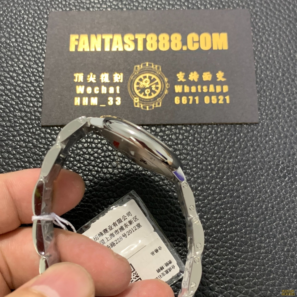 "卡地亞藍氣球36MM系列高仿手錶，精湛工藝完美呈現"