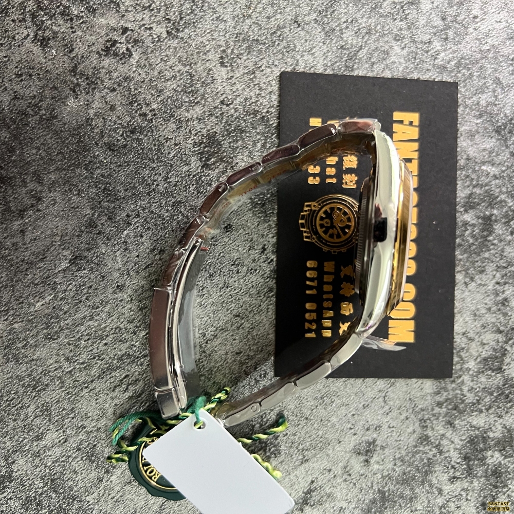 「高仿勞力士日誌M126233-0021 黑盤鑲鑽款式