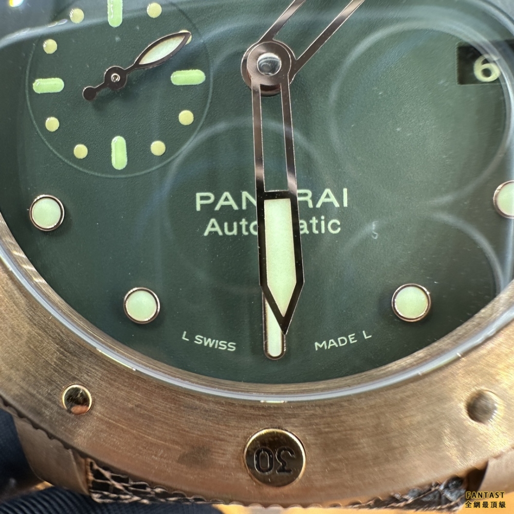 "高仿Panerai PAM382青銅戰士 - 終極完美版機械男表 | 精仿復刻"