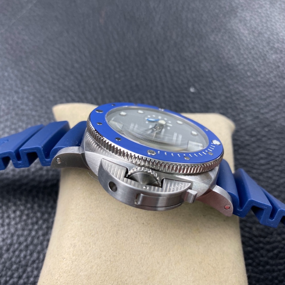 "2024年最新版 VS 廠高品質沛納海 PAM1323 高仿複刻錶 | 適用於香港與台灣地區"