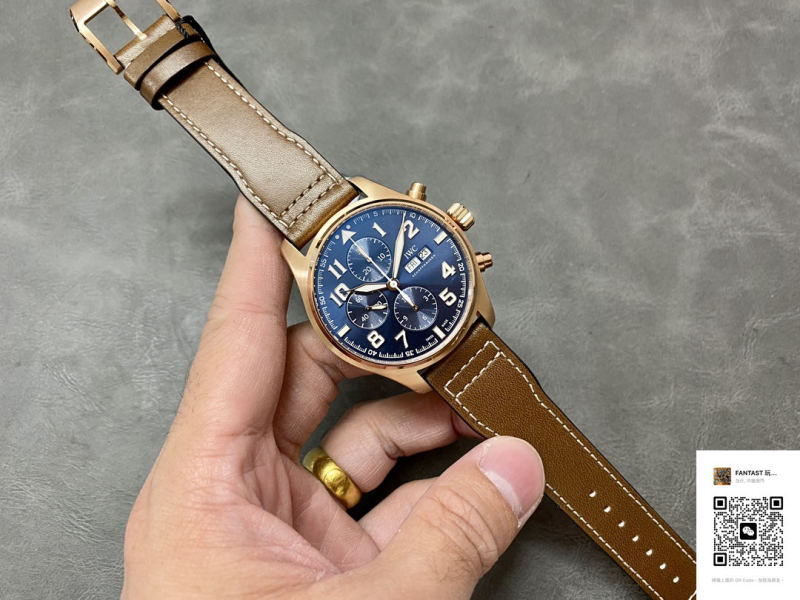 ZF工廠升級版：IW377721金色藍盤萬國飛行員計時系列復刻腕錶