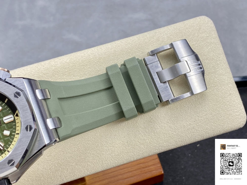 APS廠 15710白面：42mm精鑄傑作，匠心獨運的3120一體機芯