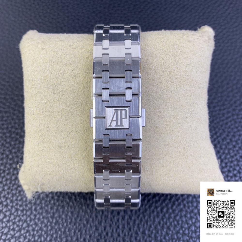 APS廠 15710白面：42mm精鑄傑作，匠心獨運的3120一體機芯