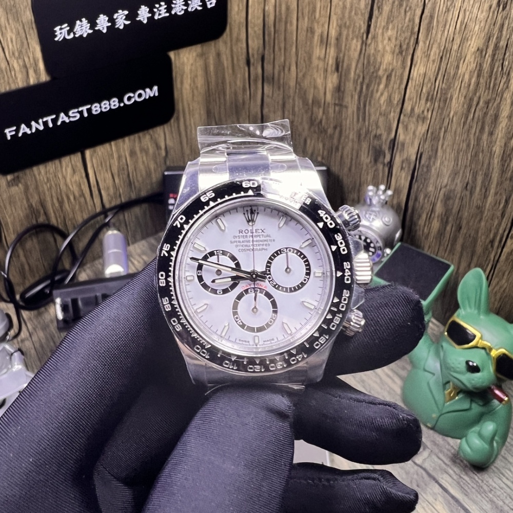 CLEAN廠版2024年最新高仿復刻勞力士熊貓腕錶126500LN V5版本