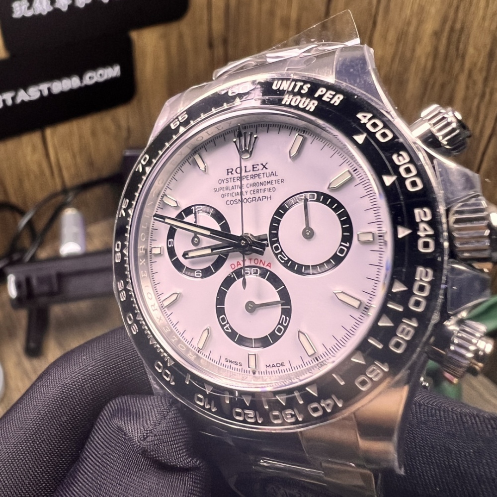 CLEAN廠版2024年最新高仿復刻勞力士熊貓腕錶126500LN V5版本