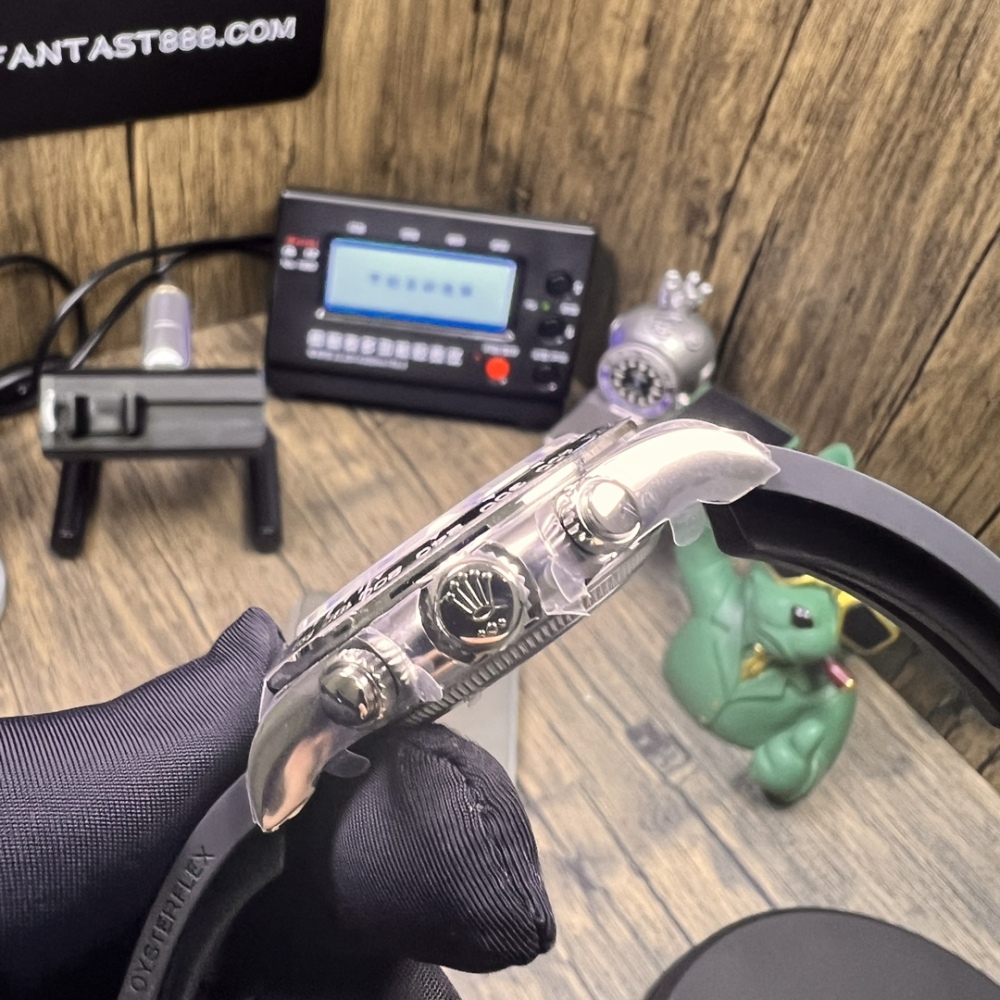 "2024年最新CLEAN廠復刻版：勞力士Daytona M116519-0027水泥灰膠帶高仿V5版本實拍展示"