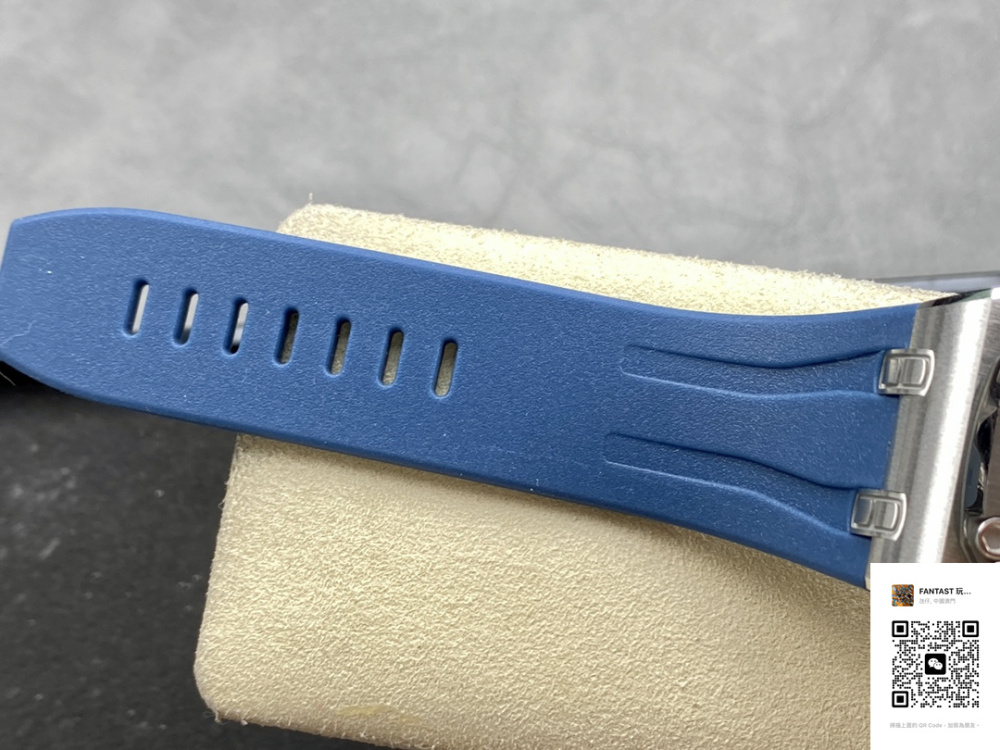 愛彼迈克尔·舒马赫皇家橡樹離岸型限量版計時腕錶：3色選擇