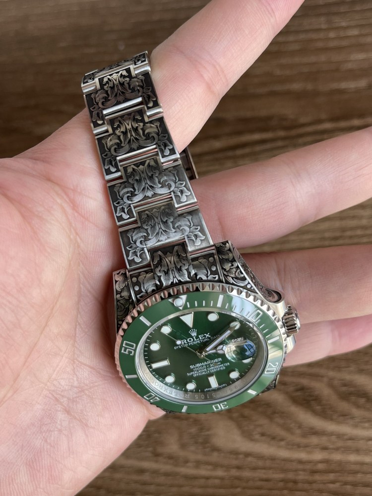 高仿勞力士潛航者系列《龍躍魚門》—手工雕刻錦鯉，西裝暴徒的選擇