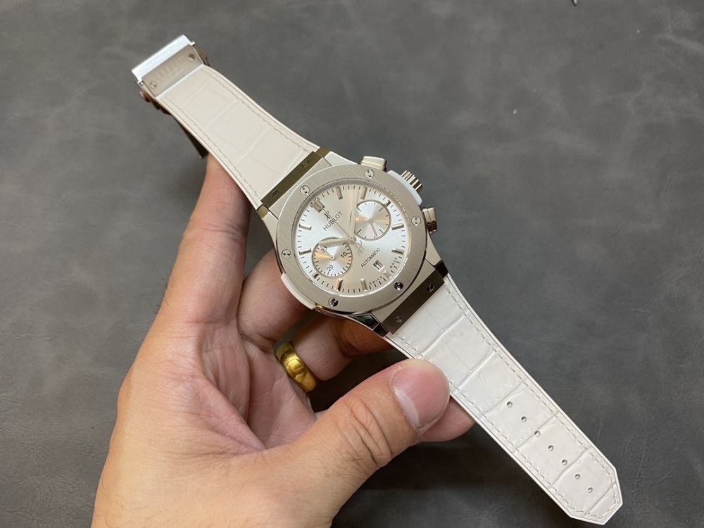 高仿宇舶HUBLOT恒寶經典融合計時腕表 - HB工廠出品