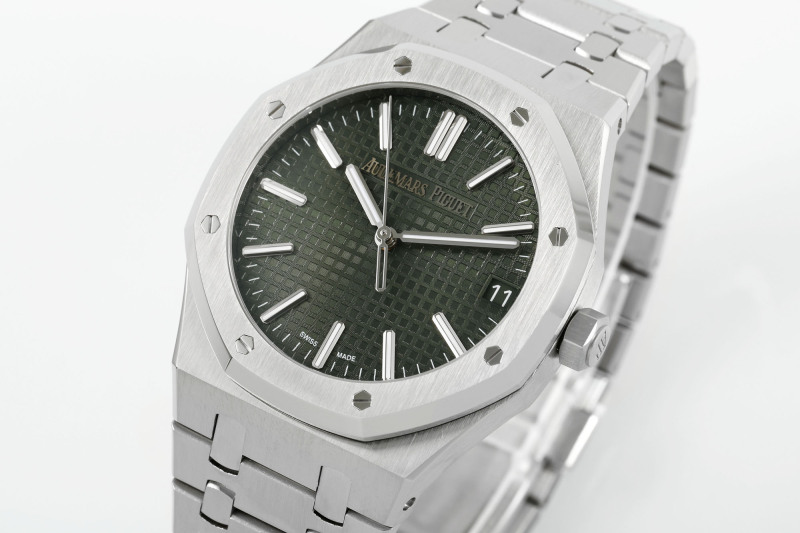 "高仿APS愛彼皇家橡樹15510——鋼質手錶的技術巔峰，精細之作"