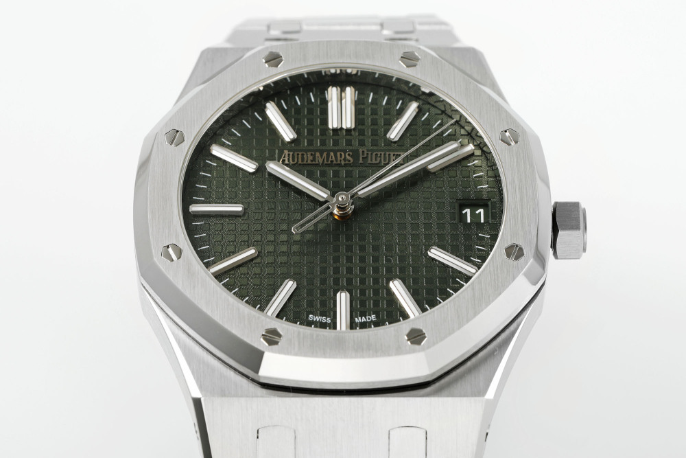 "高仿APS愛彼皇家橡樹15510——鋼質手錶的技術巔峰，精細之作"