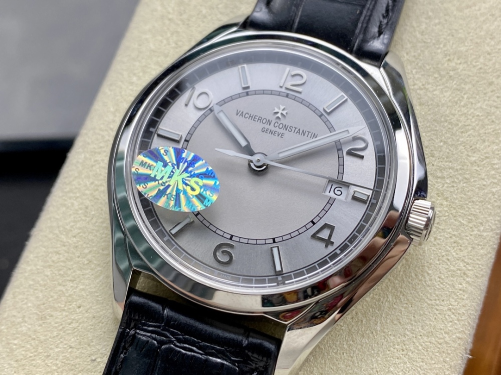 MKS廠頂級高仿江詩丹頓伍陸之型腕表：運動與商務皆宜