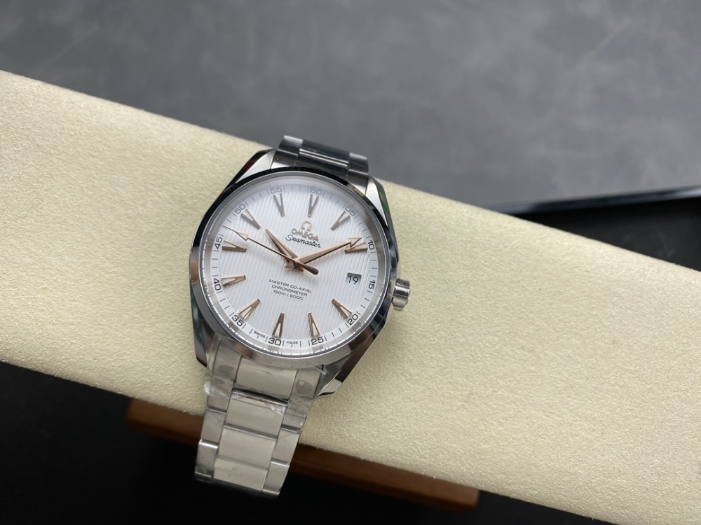 KG廠高仿歐米茄海馬150米手錶：8500機芯，卓越品質