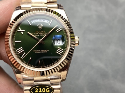 頂級復刻星期日曆型DAY-DATE40足重版豪華機械腕錶