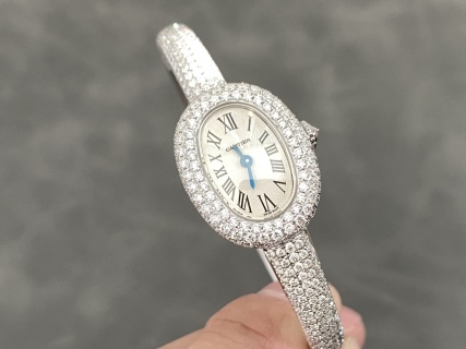 BBA手工坊 卡地亚浴缸系列全镶莫桑钻女神手镯手表 HPI01607，奢华精工打造