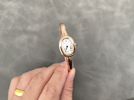 BBA手工坊 卡地亚浴缸系列全镶莫桑钻女神手镯手表 HPI01607，奢华精工打造