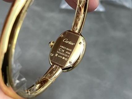 BBA手工坊 卡地亚浴缸系列全镶莫桑钻女神手镯手表 HPI01607，奢华闪耀