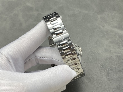 WY-3K 百达翡丽鹦鹉螺5711 升级版，无噪音刻字机芯，完美复刻原版