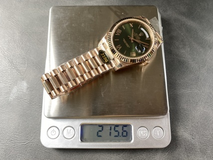 頂級復刻星期日曆型DAY-DATE40足重版豪華機械腕錶