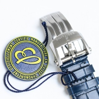 璞雅B01计时腕表42，百年灵经典设计与现代机芯的完美融合