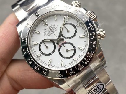 EWE 新品 126500黑白陶瓷迪通拿平民版 4131一體機頂級高仿手錶