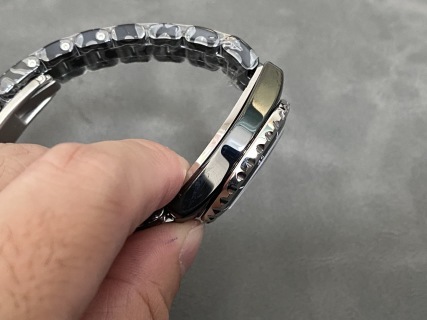 TW 香奈兒 J12 陶瓷 33mm 機械錶｜極致工藝與奢華設計完美融合