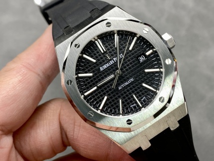 BF精品 V4升级版 AP/爱彼 皇家橡树系列 15400 自动机械男士腕表