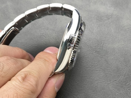 ZF全新系列劳力士天行者Sky-Dweller 42MM 复刻腕表 精钢版