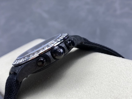 PPM改装 劳力士 迪通拿碳纤维 40mm 宝石方钻圈口 真陨石表盘 莫桑钻云母贝盘 4801/4130机芯