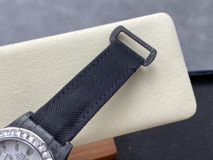 PPM改装 劳力士 迪通拿碳纤维 40mm 宝石方钻圈口 真陨石表盘 莫桑钻云母贝盘 4801/4130机芯