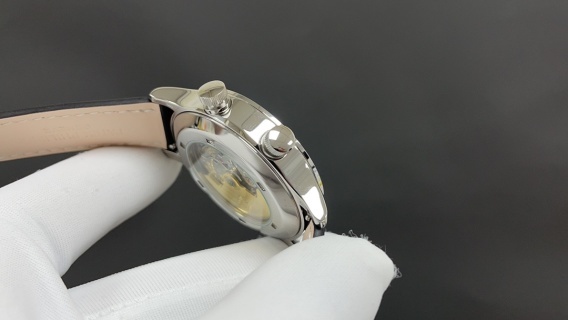 PP百达翡丽飞行家旅行时间腕表REF.5524｜双时区功能｜324SC FUS机芯｜玫瑰金咖啡与蓝色表盘