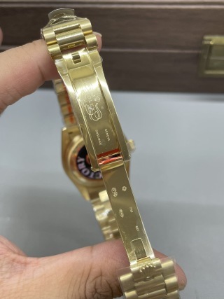 QF新品煙熏綠DD 36mm腕錶｜搭載2836機芯｜瞬跳日曆｜整表重158克