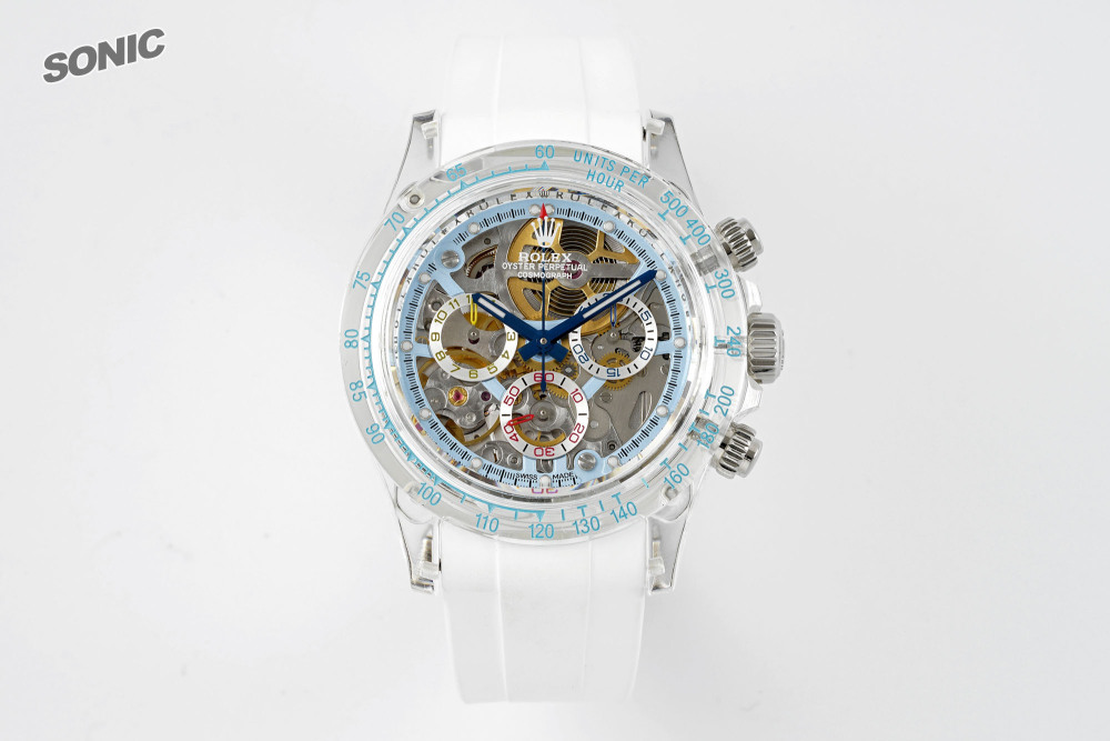 「【高性價比改裝】Sonic勞力士冰藍迪縷空迪通拿｜丹東4130機芯全縷空｜藍寶石水晶玻璃｜進口氟膠表帶」​