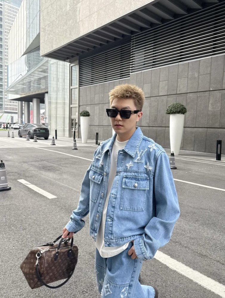 香港台灣熱銷頂級復刻｜LOUIS VUITTON 水洗破洞牛仔夾克  正品1:1開發揭秘