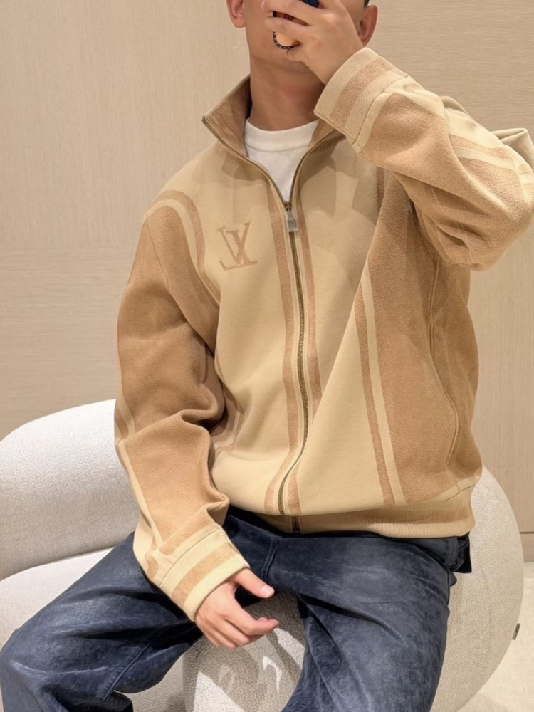 香港台灣市場頂級復刻｜LOUIS VUITTON 雙色拼接嵌花拉鏈外套工藝深度解析​