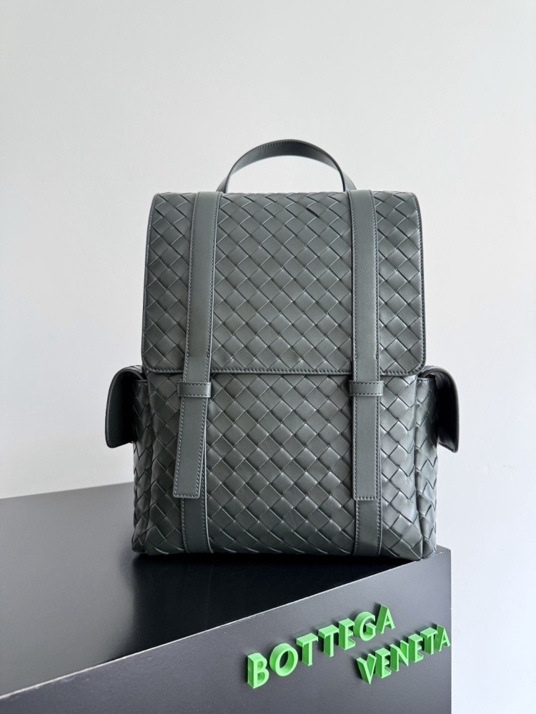 Bottega Veneta Back-To-School頂級復刻雙肩包｜805971編織皮革｜輕量大容量設計